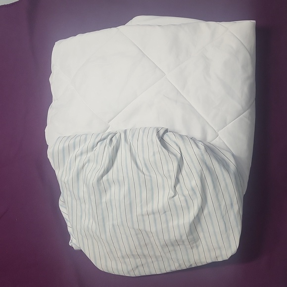 2 piece Twin Size fitted sheet Home Jcpenney striped white quilted mattress pad - Picture 1 of 5